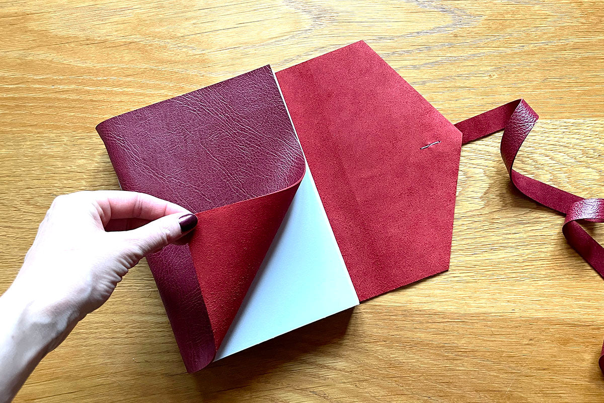Inside this leather sketchbook are 140gsm multipurpose recycled cartridge pages