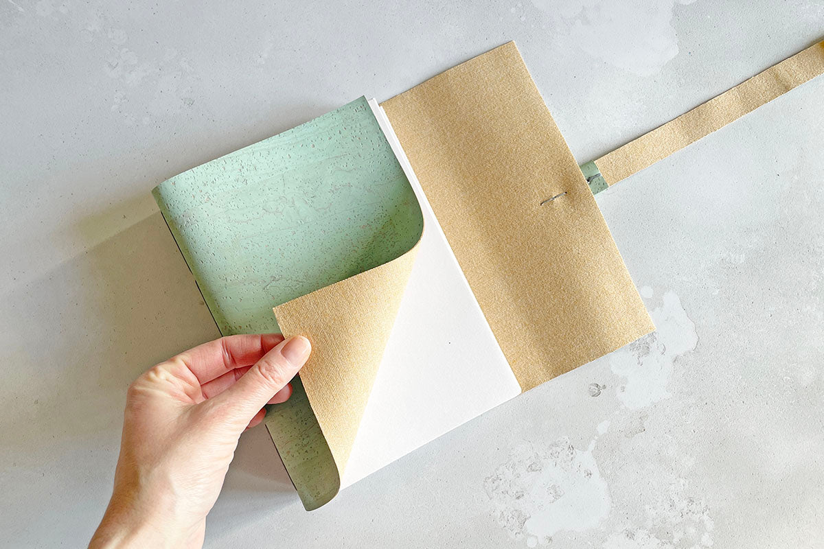 A5 Cork Vegan Sketchbook: Mint Green & Grey with recycled cartridge paper