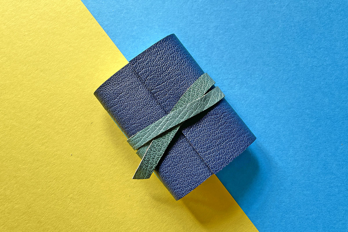 Miniature Leather Journal: Navy Blue and Teal is the perfect size as a Christmas Secret Santa gifts
